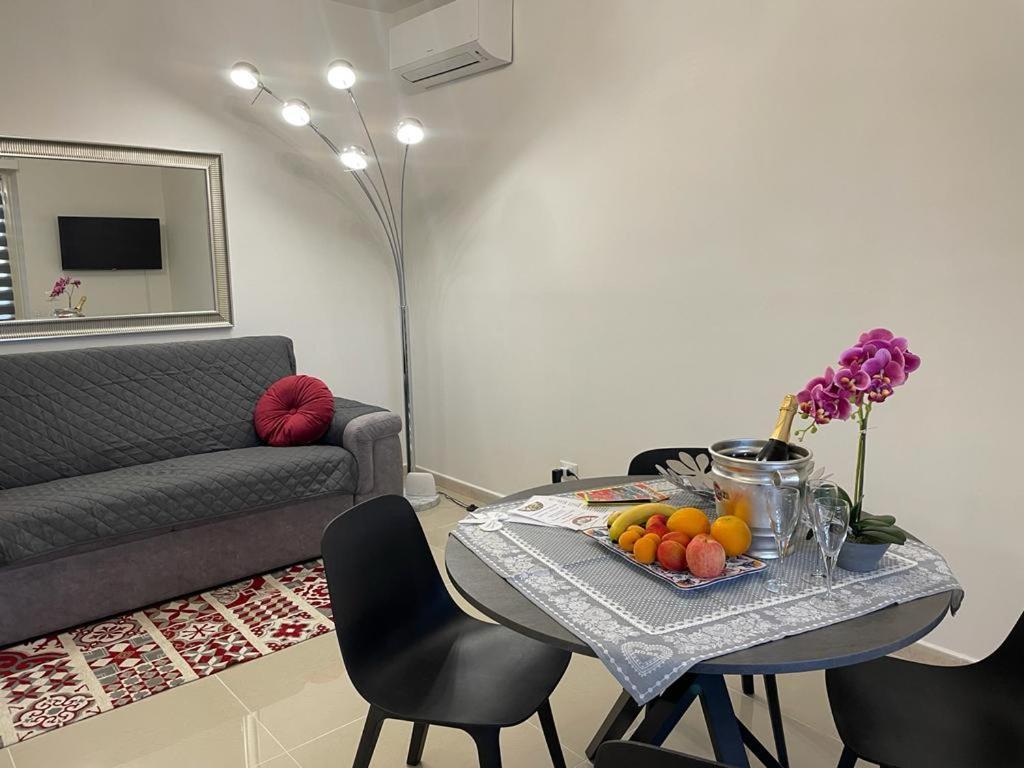 Naxos Sicilian Luxury Apartment Giardini Naxos Eksteriør bilde